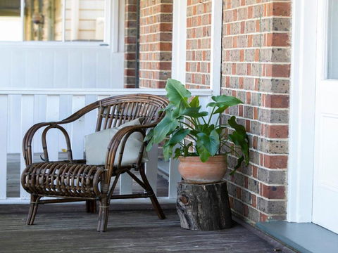 Advilla Stylish Charming & Central Location - Goulburn Accommodation 3