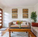 Spacious Bungalow5min walk to station5min to Box HillWiFiParking - Goulburn Accommodation