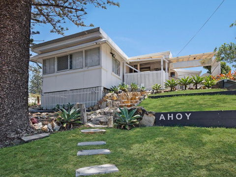 Ahoy Cottage - Goulburn Accommodation 3