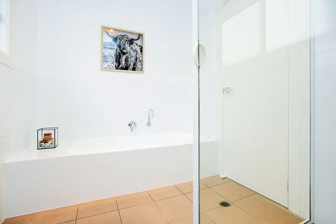 Aldinga Beach Experience - Goulburn Accommodation 2
