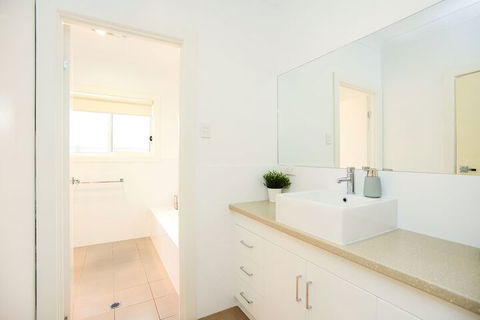 Aldinga Beach Experience - Goulburn Accommodation 7