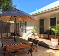 MAGIC BEACH HOUSE PET FRIENDLY - Goulburn Accommodation