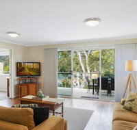 Luxury Boardwalk Apartment Unit 7 - Goulburn Accommodation
