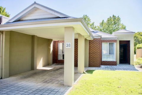 Sea Breeze - Broadwater - Goulburn Accommodation 0