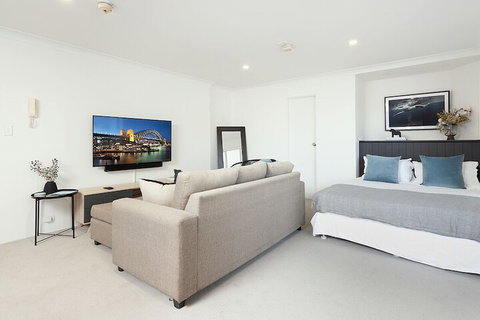 Ultimate Bondi Living - Goulburn Accommodation 2