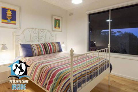 Retro Groovy Pad Pt Elliot - Goulburn Accommodation 3