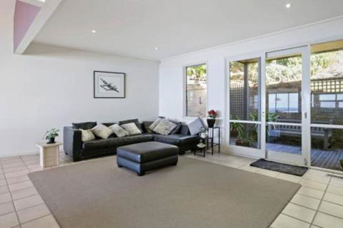 PANORAMA VIEWS Spectacular Ocean Views - Goulburn Accommodation 7