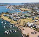 Captains Hideaway Jetty Berth  Pet Friendly - Goulburn Accommodation