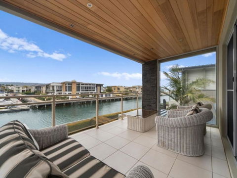 Monte Carlo Living At Martha Cove - Goulburn Accommodation 4