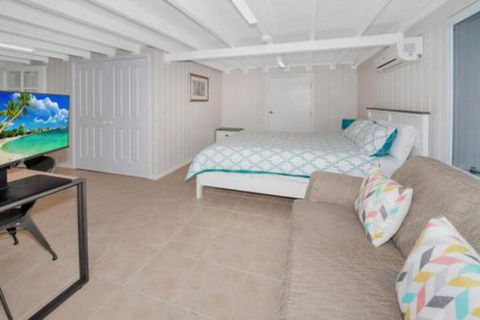 Studio 258 On Lake - Goulburn Accommodation 4