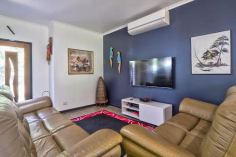 Sandy Feet Retreat Hervey Bay - Goulburn Accommodation 2