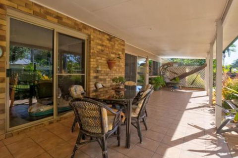 Sandy Feet Retreat Hervey Bay - Goulburn Accommodation 7