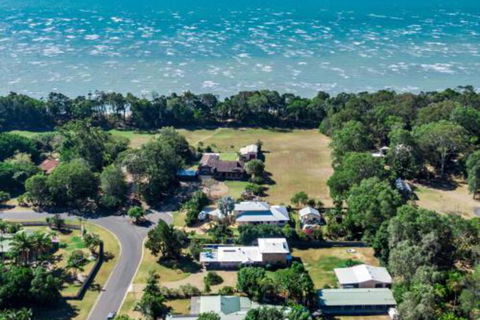 Sandy Feet Retreat Hervey Bay - Goulburn Accommodation 4