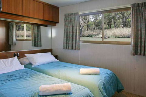 All Seasons Houseboats - Goulburn Accommodation 4