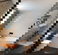 Mole Creek Hideaway - Goulburn Accommodation