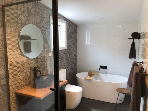 Mole Creek Hideaway - Goulburn Accommodation 0