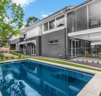 Hunter Treehouse - Goulburn Accommodation