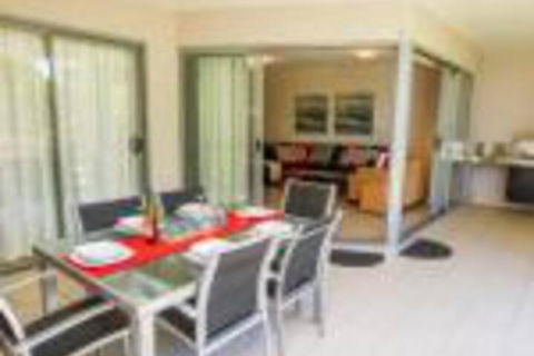Sea La Vie - Goulburn Accommodation 0