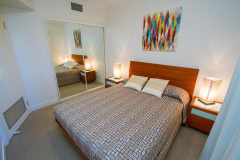 Sea La Vie - Goulburn Accommodation 4