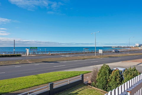 Aruba Apartments - Goulburn Accommodation 2