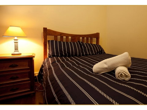 Fairholme Apartment - Goulburn Accommodation 1