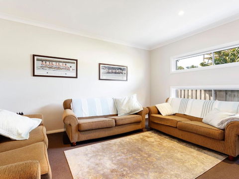 Sandy Feet - Goulburn Accommodation 4
