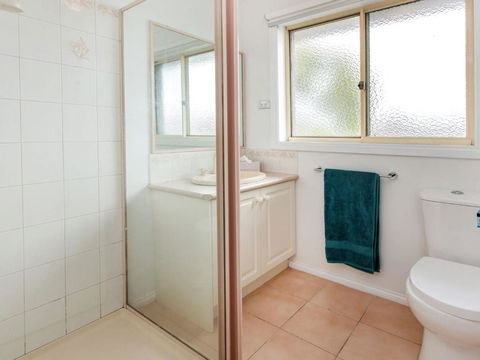 AMALFI DROMANA.... - Goulburn Accommodation 2