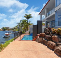 Mermaid Beach House - Goulburn Accommodation