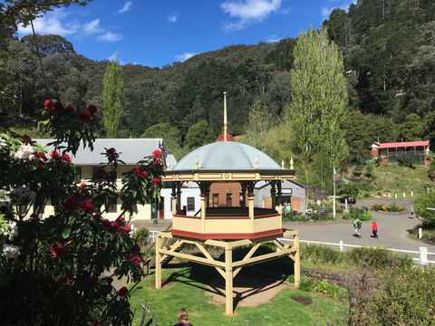 Walhalla Coach House - Goulburn Accommodation 3