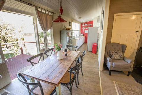 Arohanui - Goulburn Accommodation 6