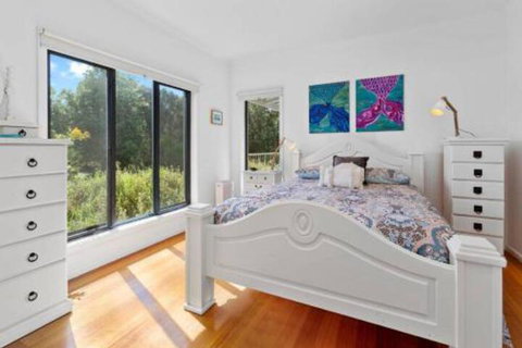 MERMAIDS On MARENGO Large Home With Wifi - Goulburn Accommodation 1
