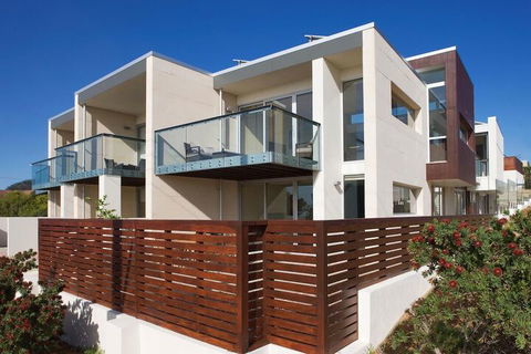 Alouarn Apartment 1 - Goulburn Accommodation 1