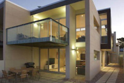Alouarn Apartment 1 - Goulburn Accommodation 0