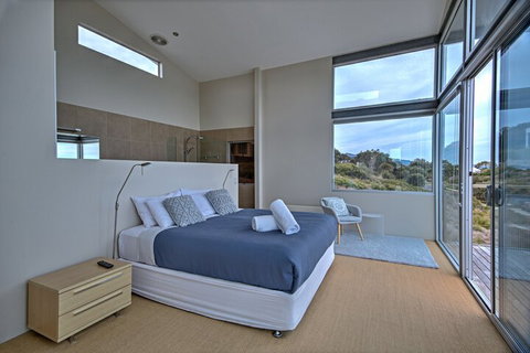 Halcyon - Goulburn Accommodation 7