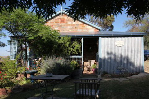 Kookaburra Cottage - Goulburn Accommodation 0