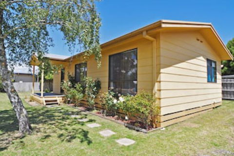 Alwyns By THE SEA PET Friendly - Goulburn Accommodation 0