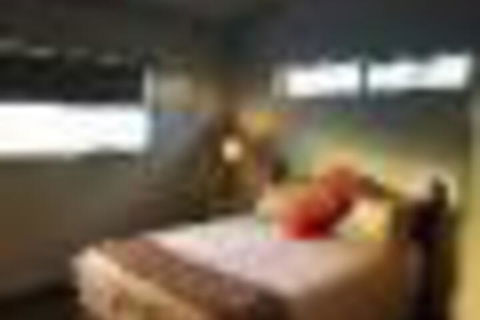 Country Cabin With Amazing Views - Goulburn Accommodation 4