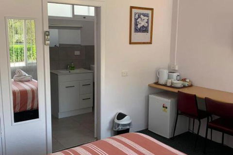 Mount Beauty Motor Inn - Goulburn Accommodation 7