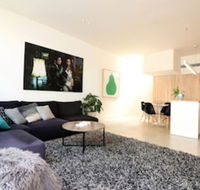 Inspired Designer Carlton North Terrace - Rejuvenate Stays - Goulburn Accommodation