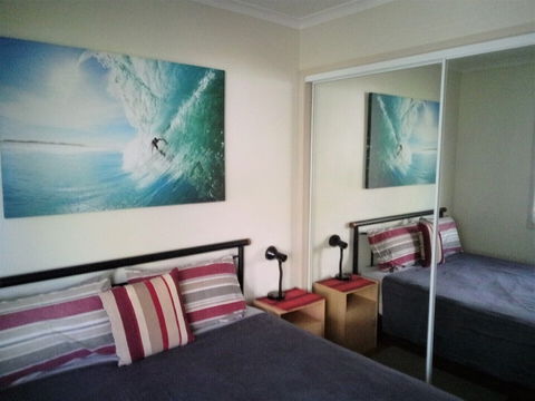 Southport Dandar - Goulburn Accommodation 3