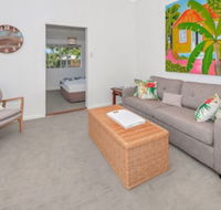 A Touch of the Bahamas on McKenzie MK3 - Goulburn Accommodation