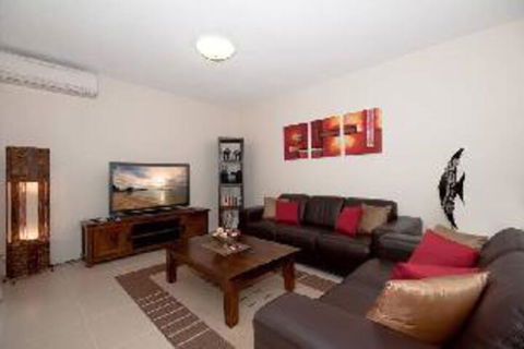 2 Bedroom Apartment Kiah Unit 16 / 53 Victoria Parade - Goulburn Accommodation 2