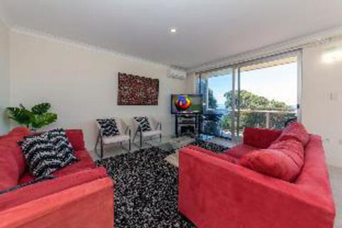 2 Bedroom Apartment Laman Lodge Unit 5 - Goulburn Accommodation 2