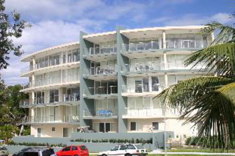 4 Bedroom Apartment Oasis Unit 11 - Goulburn Accommodation 2