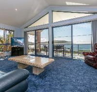 3 Bedroom House Tah Villa - Goulburn Accommodation
