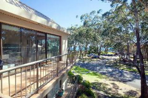 2 Bedroom Apartment Magnus Gardens Unit 15 - Goulburn Accommodation 3