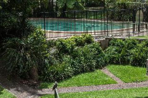 3 Bedroom Apartment Bay Parklands Unit 65 / 2 Gowrie Avenue - Goulburn Accommodation 2