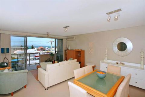 2 Bedroom Apartment Bayview Apartments Unit 7 - Goulburn Accommodation 5