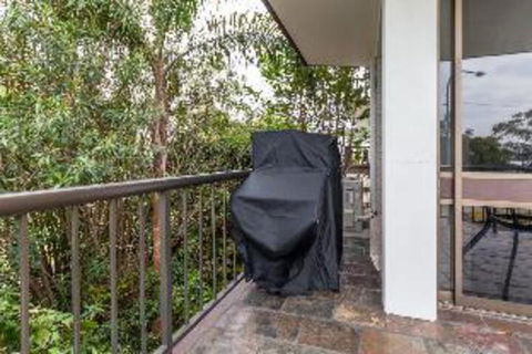 3 Bedroom Apartment Tradewinds Unit 3 - Goulburn Accommodation 3