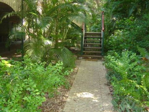 Appian Beach House - Goulburn Accommodation 1